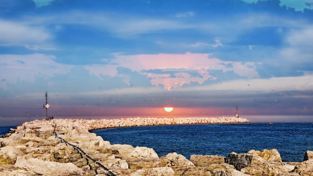 吸干年轻人“成瘾性生活”，被央视怒批！